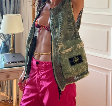 busty redhead teen onlyfans sexy xxx img