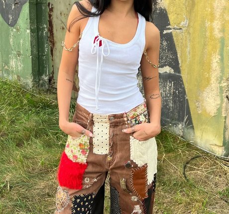 mother daughter onlyfans sexy xxx pic