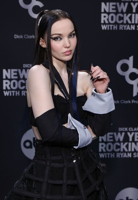 blonde deepthroat onlyfans xxx pictures