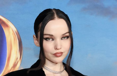 Dove Cameron Profile photo