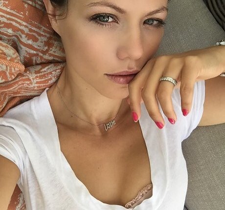 Tammin Sursok pornographic model photos