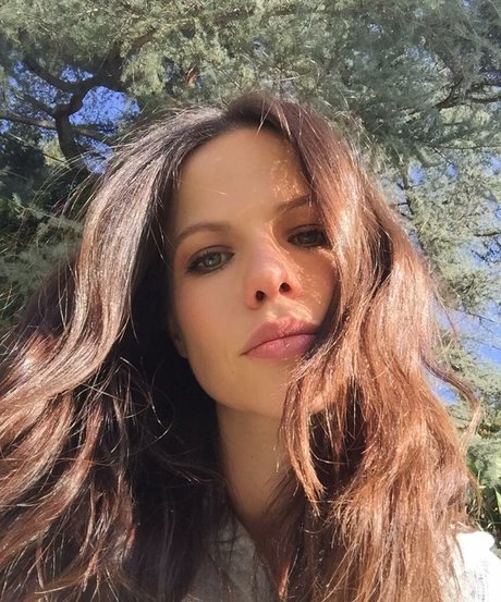 Tammin Sursok hd model pics