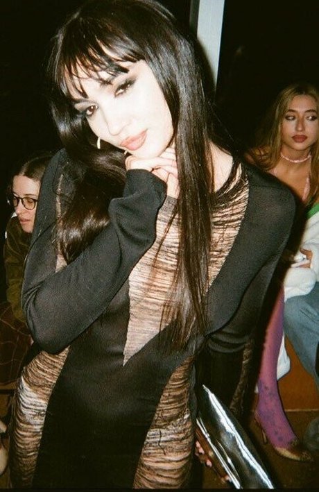 Rowan Blanchard best model pics