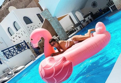 Marie Avgeropoulos naked pornstar pics