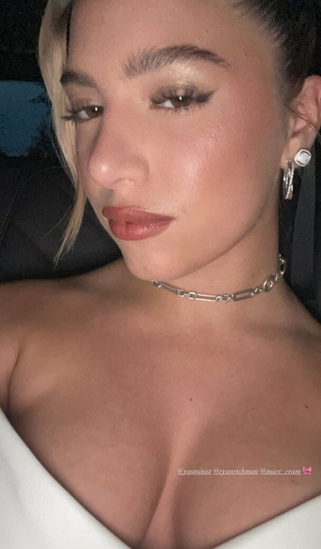 public onlyfans nudes pic