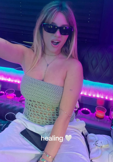 Mackenzie Ziegler pornstar erotic images