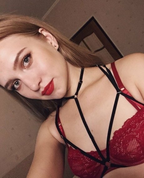 baby333rlia nude model gallery