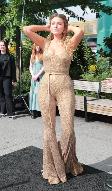 Blake Lively Quick photo