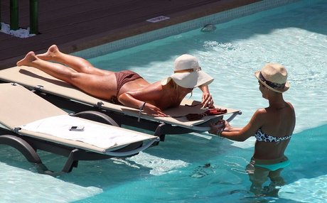 fat mature onlyfans sex picture