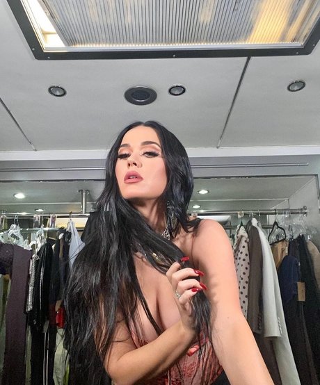 Katy Perry model hd gallery