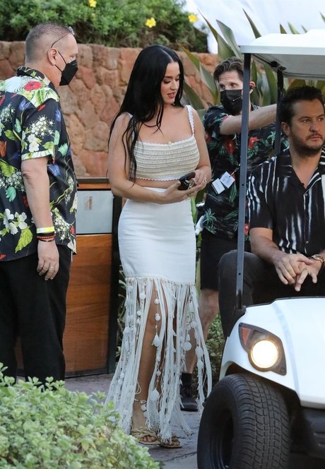 blonde babe onlyfans nice img