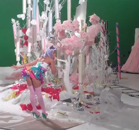 Katy Perry exclusive star pics