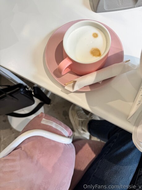 tessie v nude actress galleries