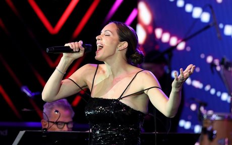 Katharine McPhee model nudes archive