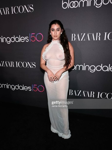 Lauren Jauregui pretty star photo