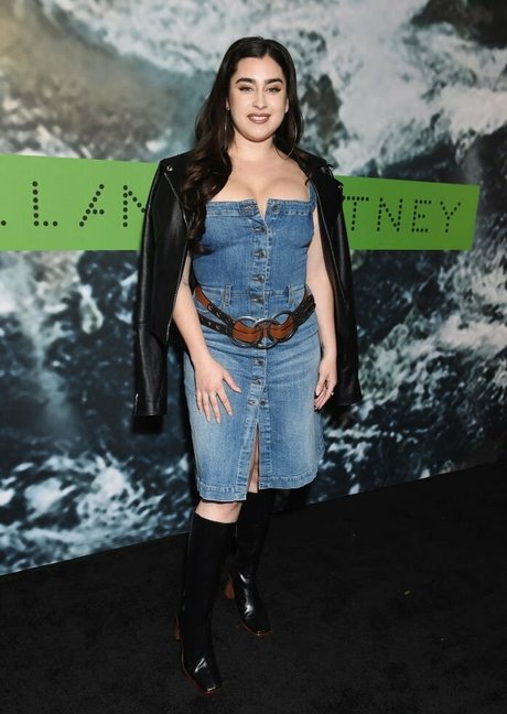 Lauren Jauregui top star photo