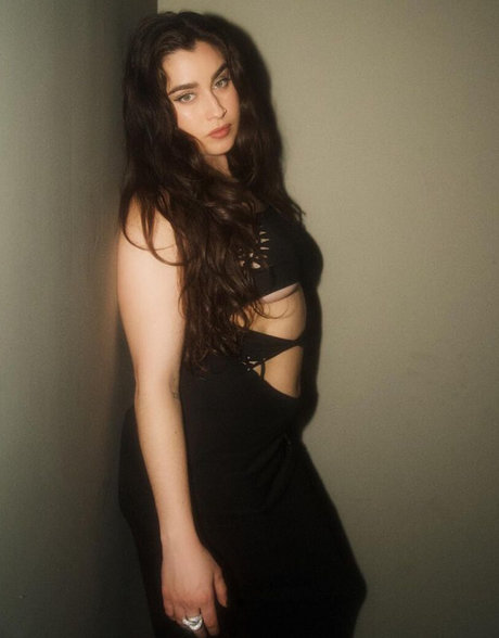 Lauren Jauregui star pornographic img
