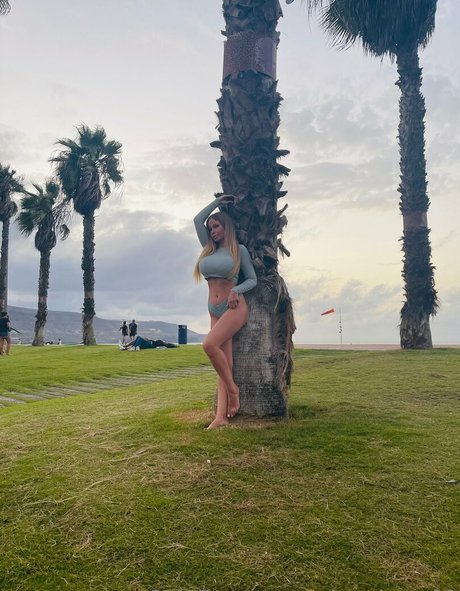 miss dawn99 star beautiful img