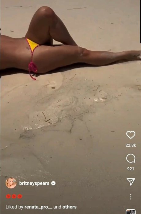 Britney Spears nudes pornstar img