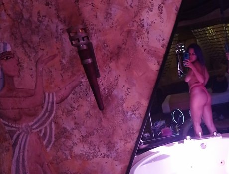 lilamagentasx pretty actress photos