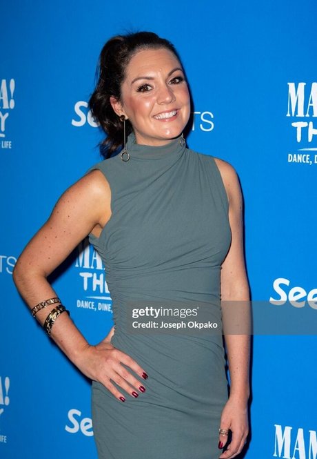 curvy blonde milf onlyfans art nude img