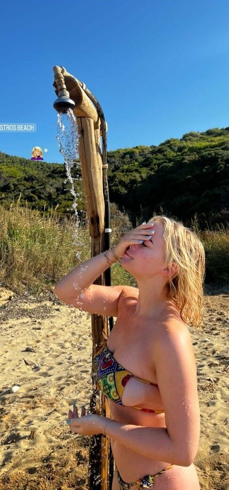 Millie Gibson sex pornstar gallery