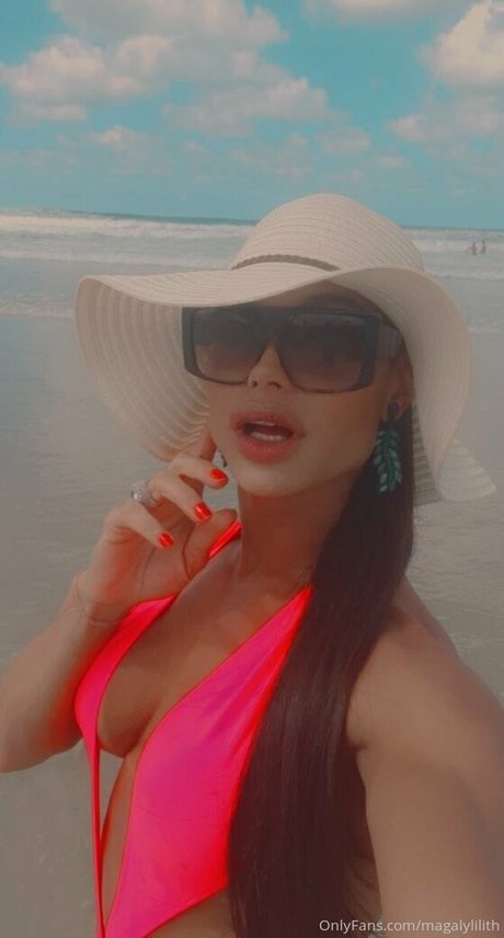 magalylilith nude actress images