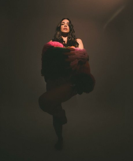 Christa Brittany Allen star hd gallery