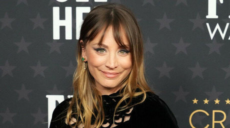 bisexual couple onlyfans exclusive images