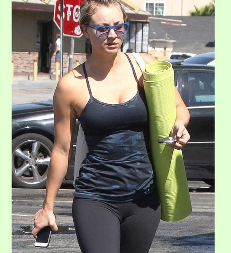 huge anal dildo onlyfans beautiful xxx image