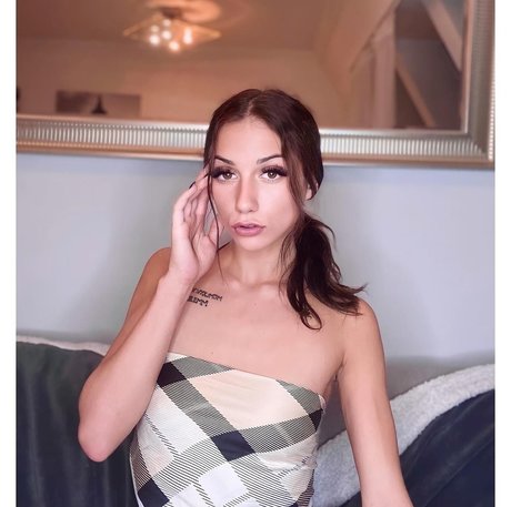 dududeak pornographic star pic