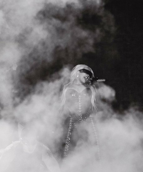 Christina Aguilera nice pornstar img