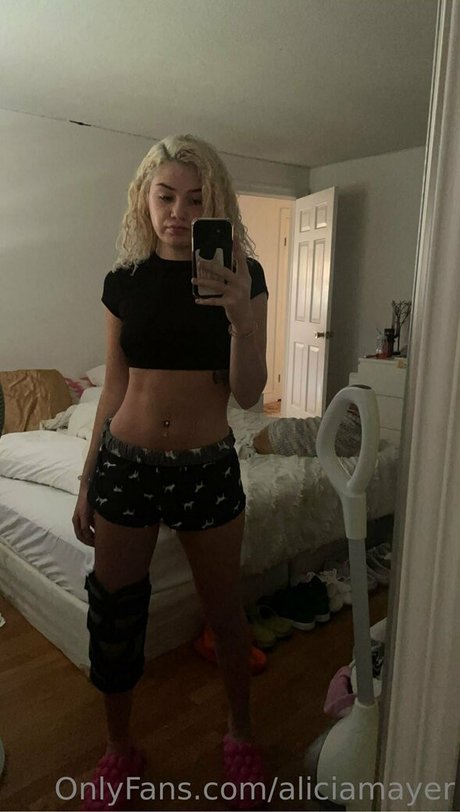 asian military onlyfans hot pic