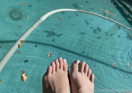 mistresstfaith star art image