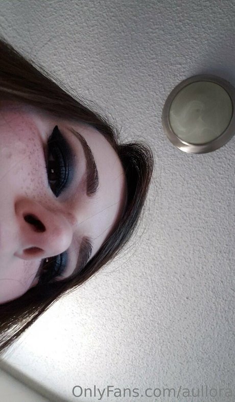 aullora pornstar naked pictures