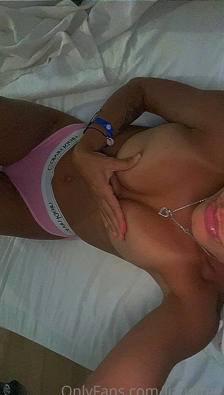 teen trans onlyfans top pic