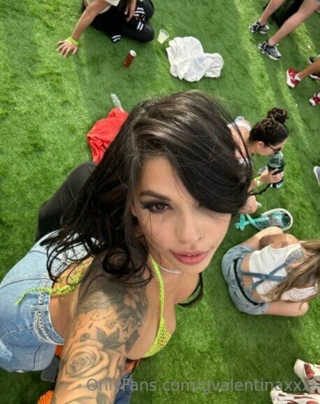 gvalentinaxxx adult model picture