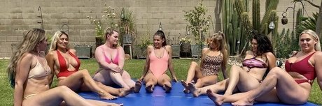 small tits asian onlyfans top galleries