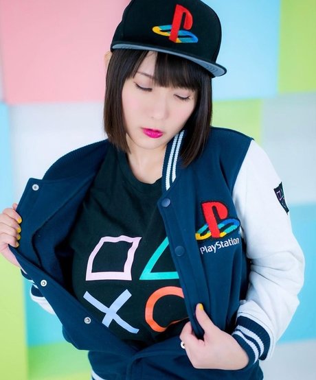 Kaho Shibuya star high quality photo