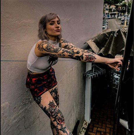 Mariana Ayres pornstar adult archive