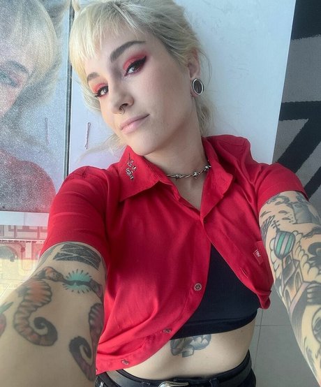 Mariana Ayres Quick photo