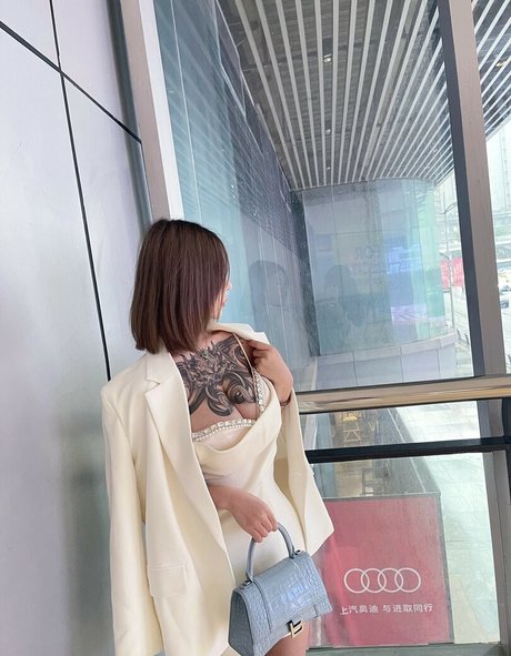 skinny blonde onlyfans nude pics