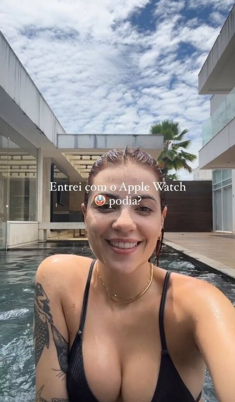 Karol Queiroz model nice images