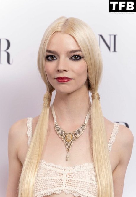 asian top onlyfans top images