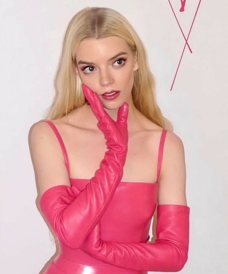 scandal onlyfans beautiful naked photo