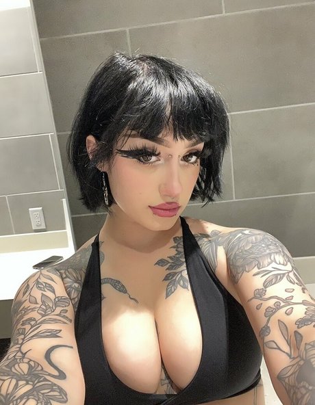 muscle trans onlyfans hd image