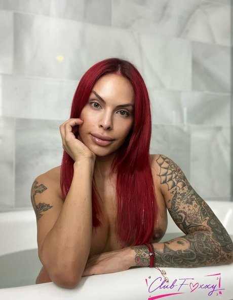 TS Foxxy perfect model pic