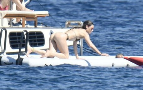 Jessica Biel beautiful model picture