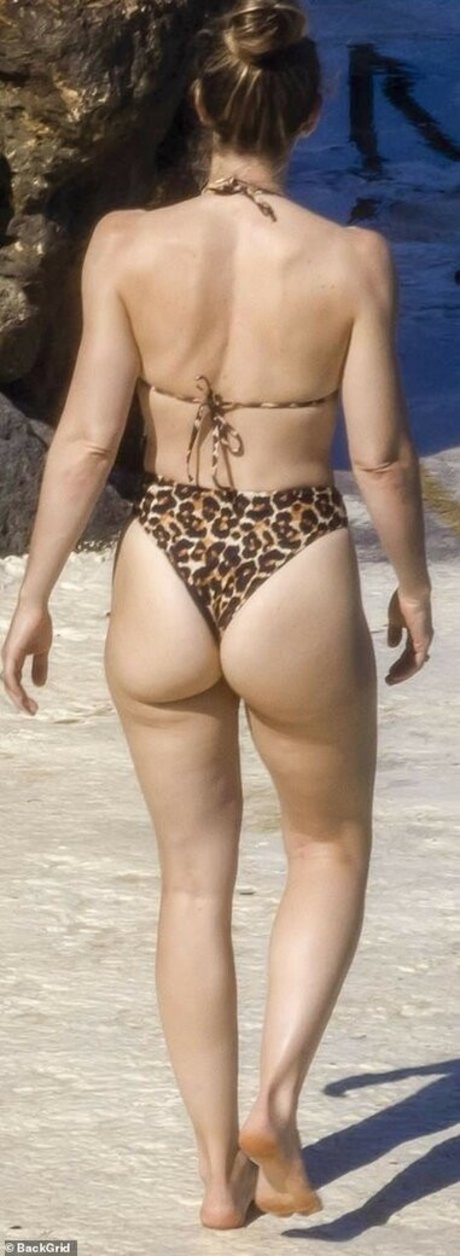 one onlyfans top img