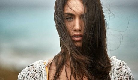 Clelia Theodorou star top gallery